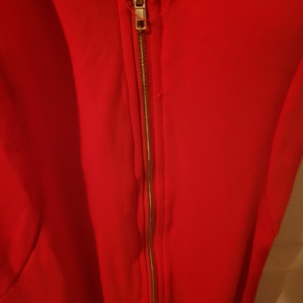 Dress - Picture 2 of 4
